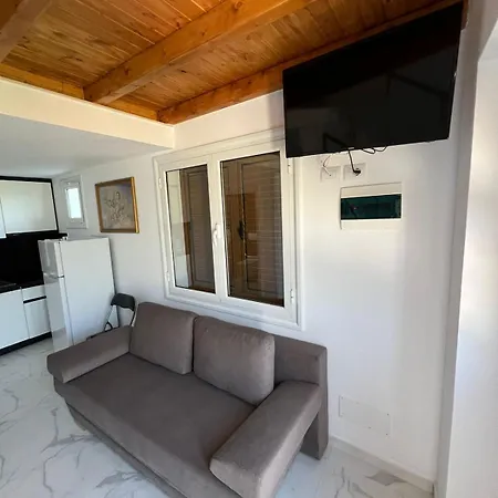Sea Holiday Apartments Vlore Exterior photo