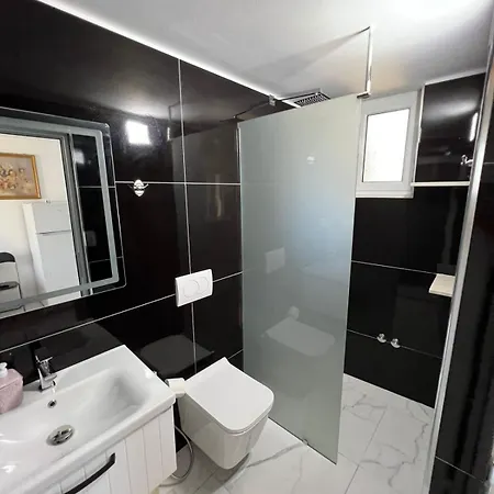 Sea Holiday Apartments Vlore Exterior photo
