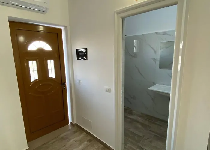 Sea Holiday Apartments